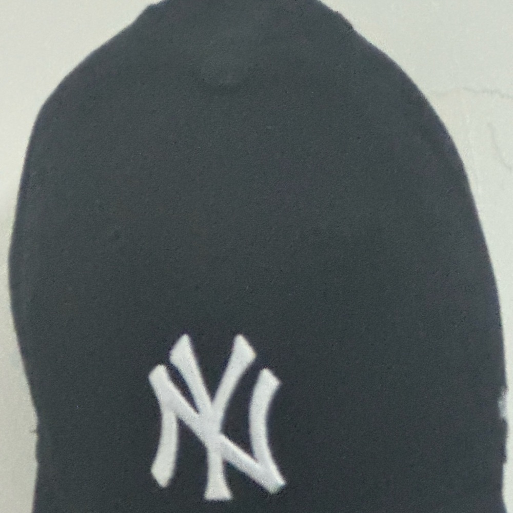 Black NY Yankees Cap